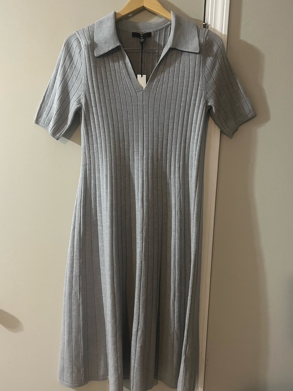 NWT Banana Republic 100% Extra Fine Merino Wool Ribbed Polo Sweater Dress M Gray